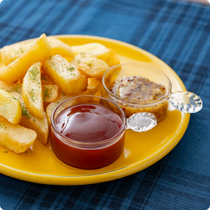 甘くてピリリのソースと甘めのケチャップが合う『新じゃがのハニー粒マスタードディップとハニーケチャップ』